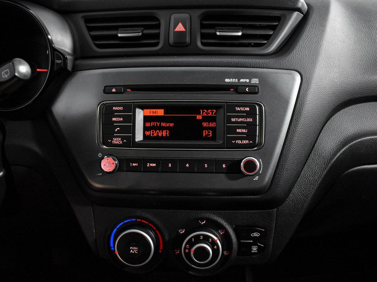 Купить Kia Rio, 2012, 134 895 км.. Фото: #14