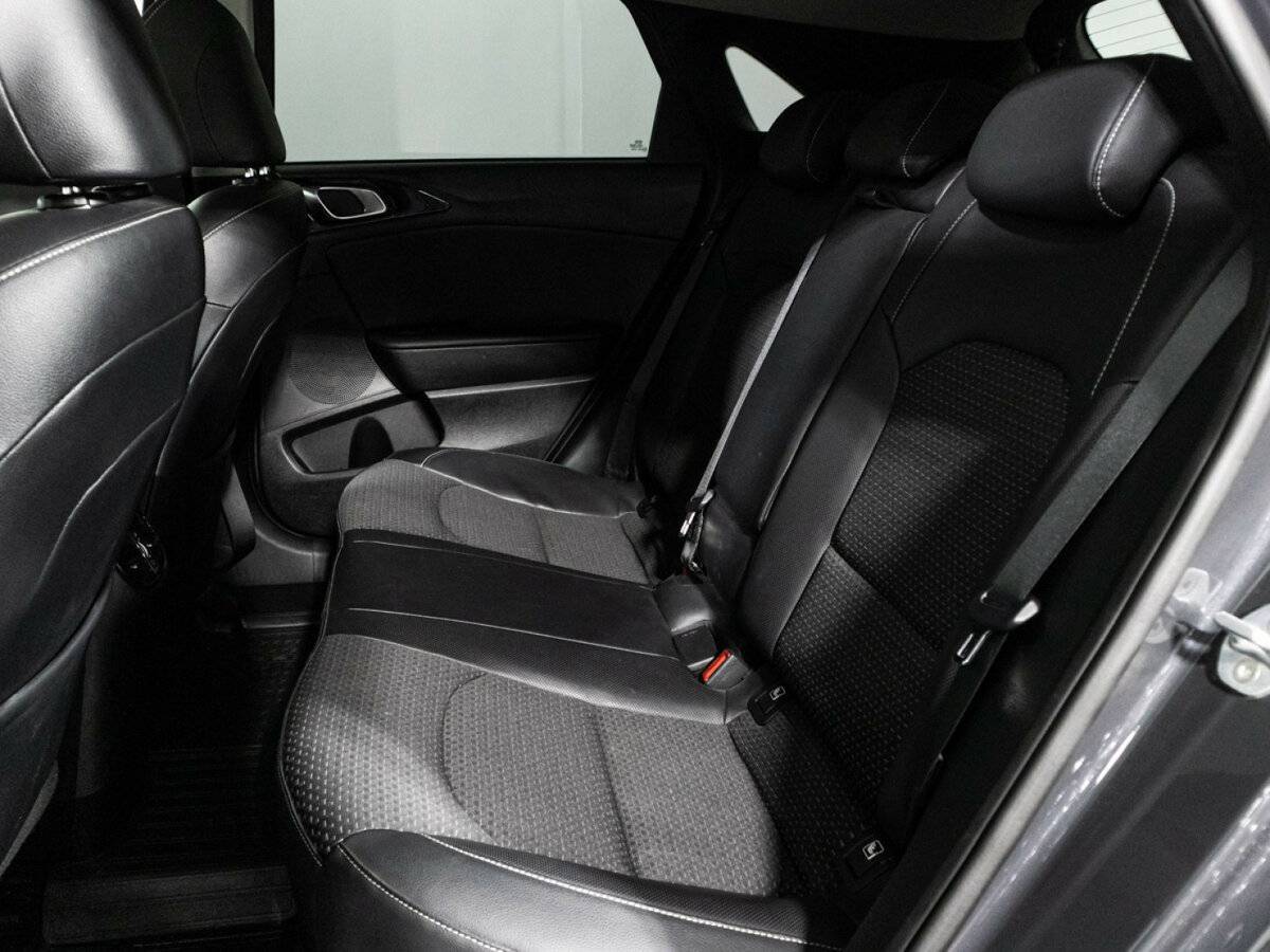 Купить Kia Ceed, 2019, 92 011 км.. Фото: #9