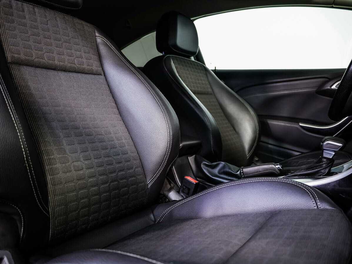 Купить Opel Astra, 2012, 193 645 км.. Фото: #10