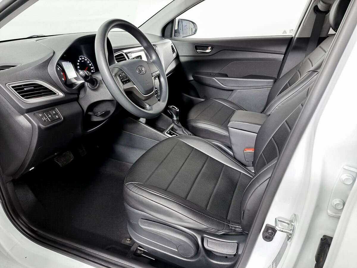 Купить Hyundai Solaris, 2019, 48 409 км.. Фото: #13