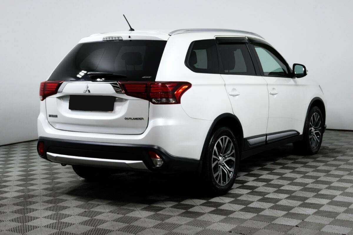 Купить Mitsubishi Outlander, 2015, 70 761 км.. Фото: #4