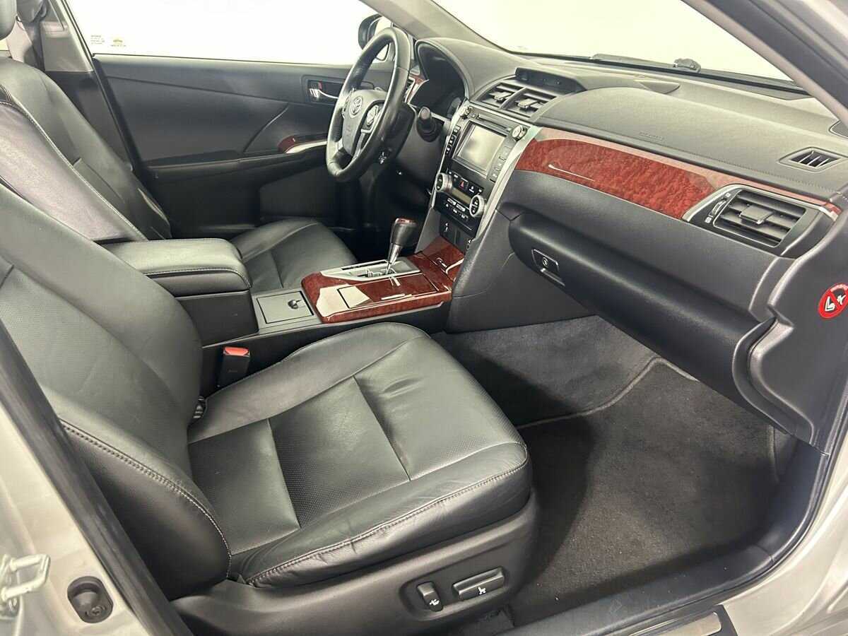 Купить Toyota Camry, 2013, 211 594 км.. Фото: #13