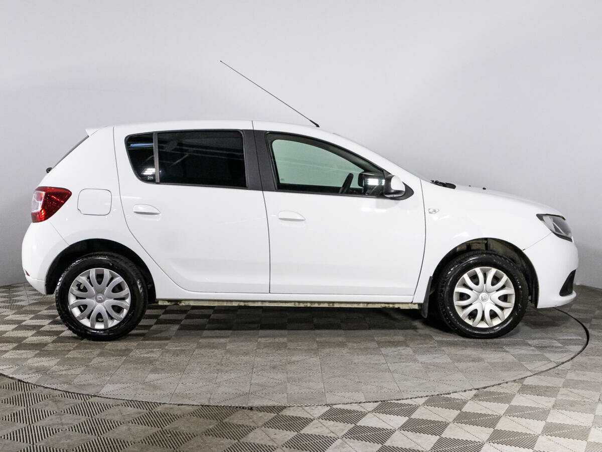 Купить Renault Sandero, 2018, 132 769 км.. Фото: #3