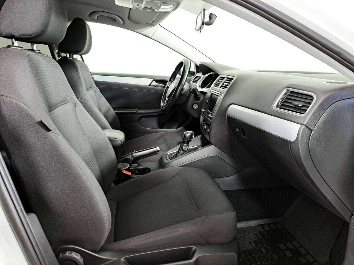 Купить Volkswagen Jetta, 2017, 121 000 км.. Фото: #5