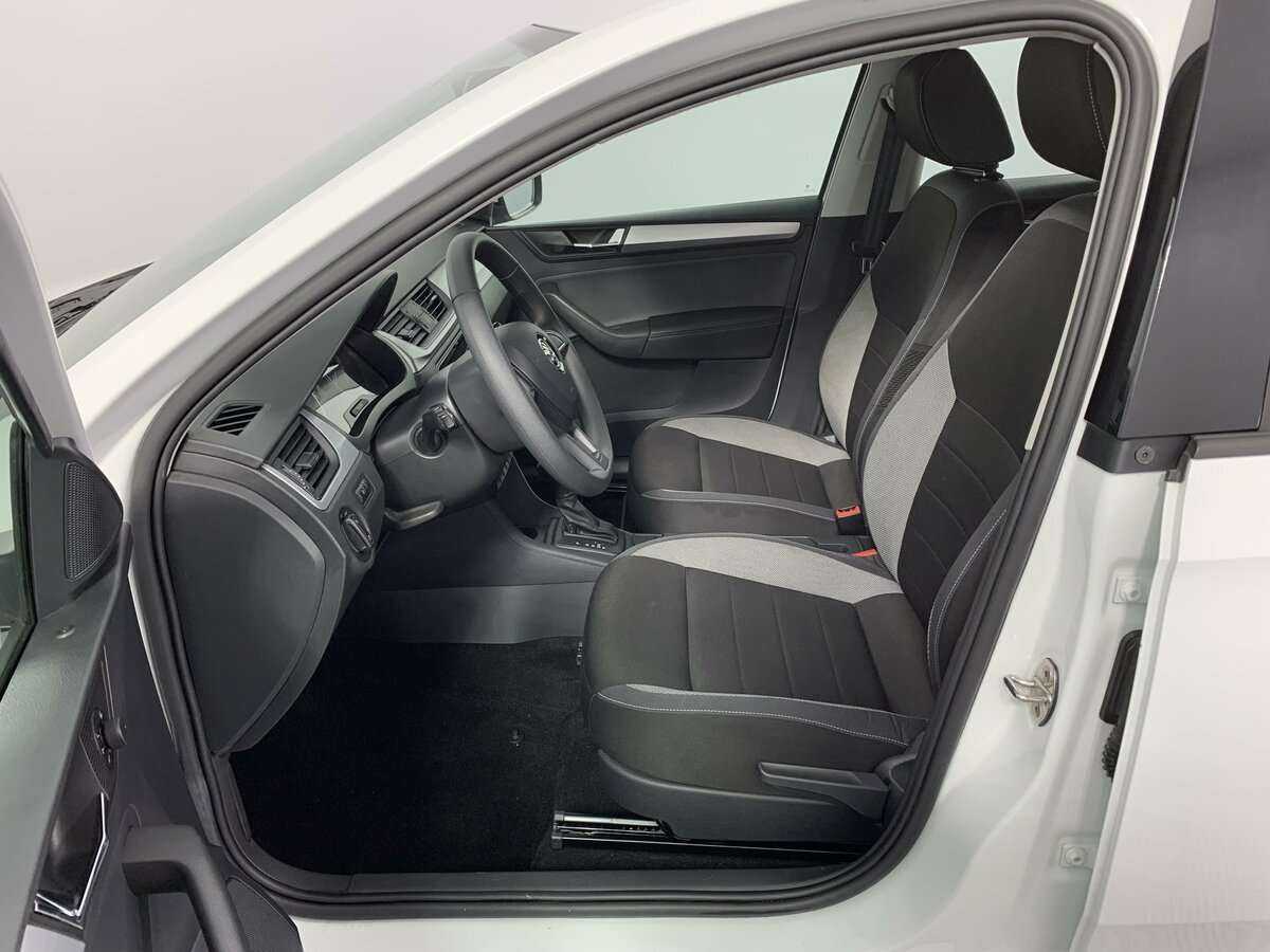 Купить Skoda Rapid, 2019, 50 273 км.. Фото: #13