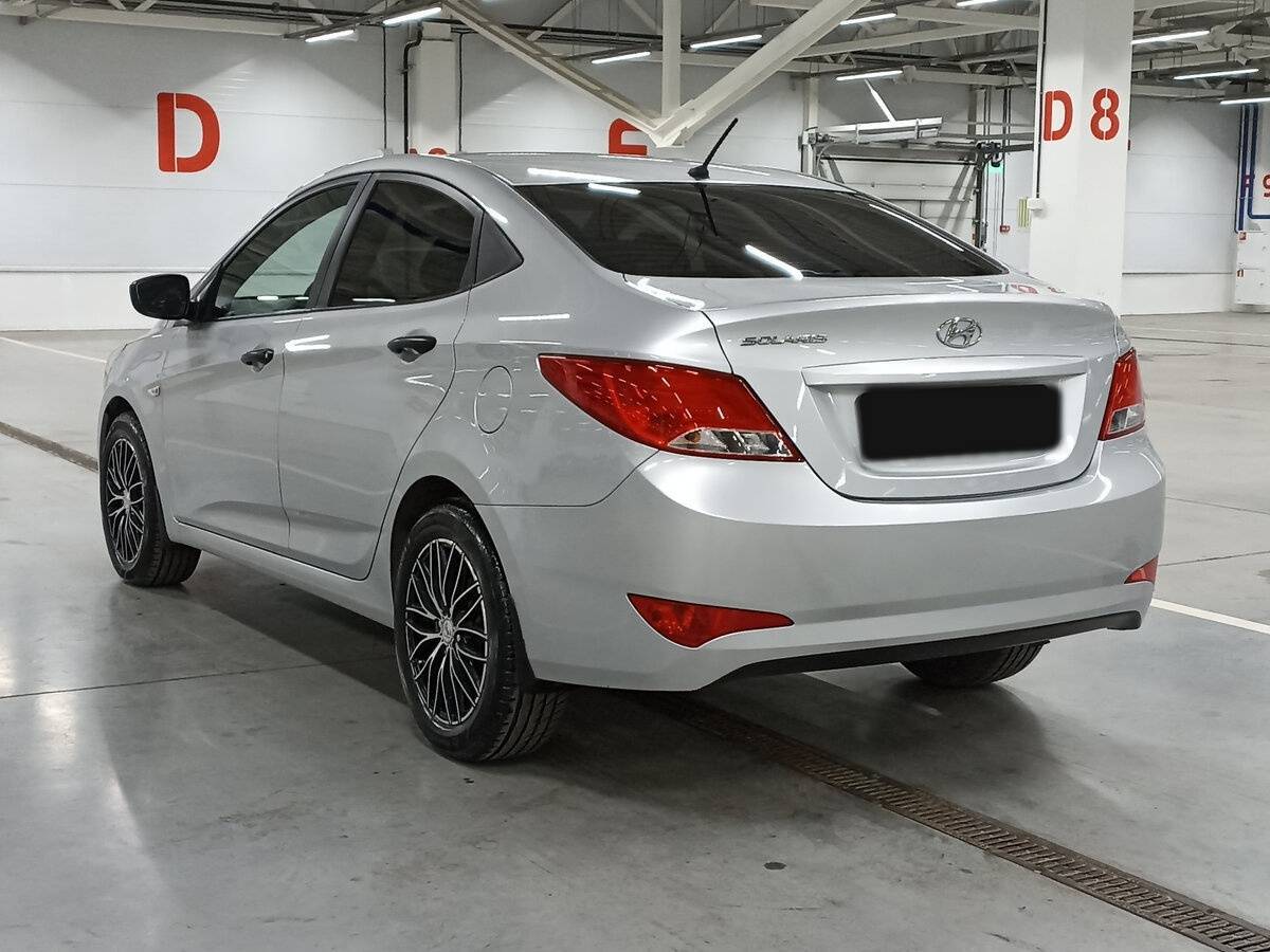 Купить Hyundai Solaris, 2016, 80 397 км.. Фото: #6