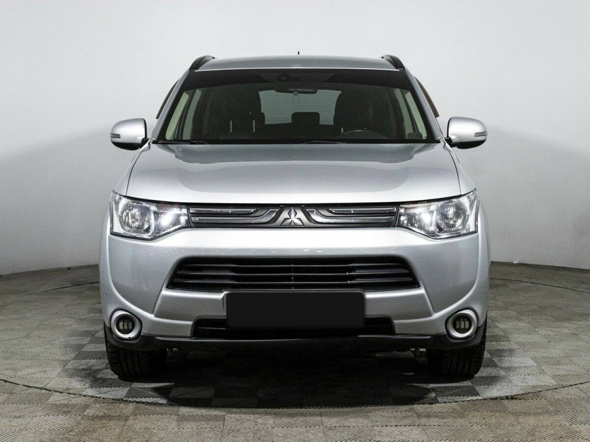 Купить Mitsubishi Outlander, 2013, 110 900 км.. Фото: #1