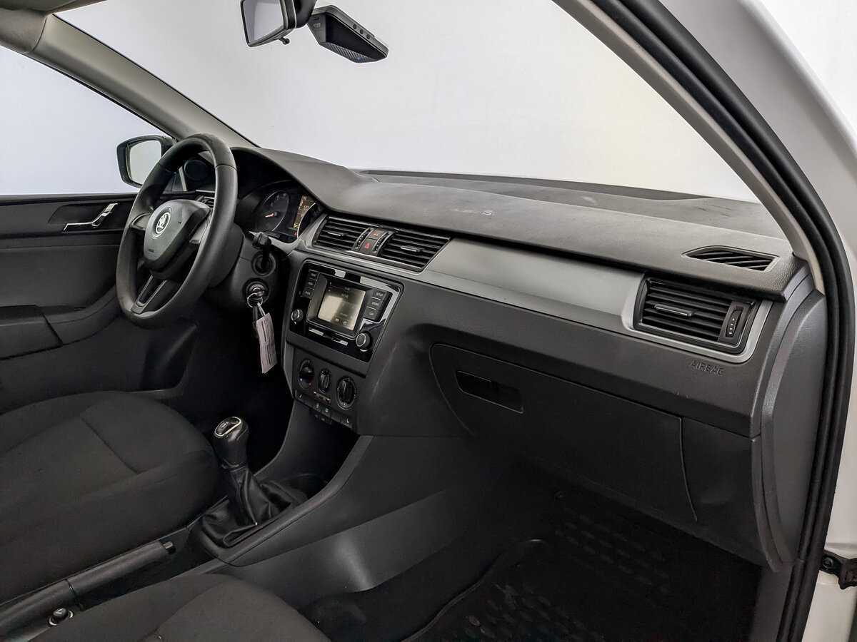 Купить Skoda Rapid, 2017, 163 106 км.. Фото: #10