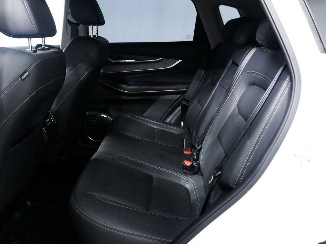 Купить EXEED LX, 2022, 6 932 км.. Фото: #11