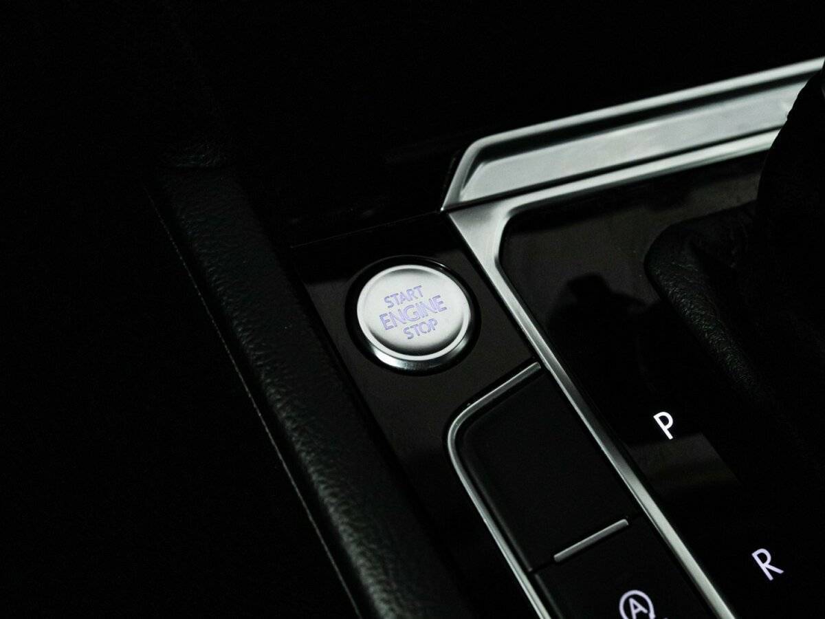 Купить Volkswagen Passat, 2016, 161 625 км.. Фото: #18