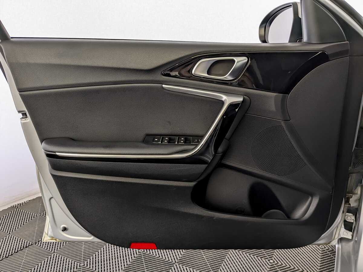 Купить Kia Ceed, 2018, 96 782 км.. Фото: #14