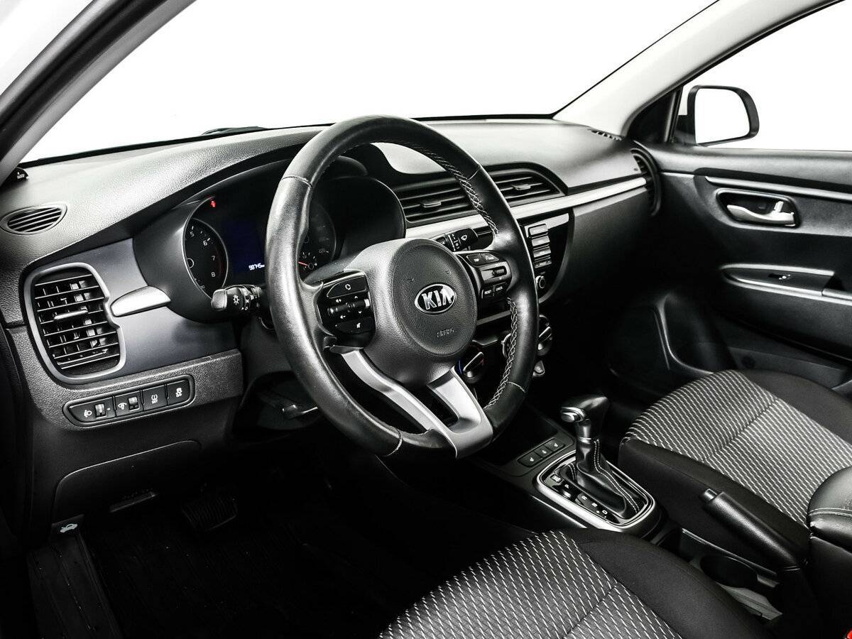 Купить Kia Rio, 2018, 98 743 км.. Фото: #12