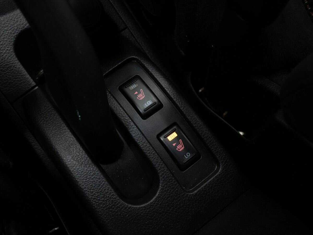 Купить Nissan Tiida, 2012, 197 312 км.. Фото: #18