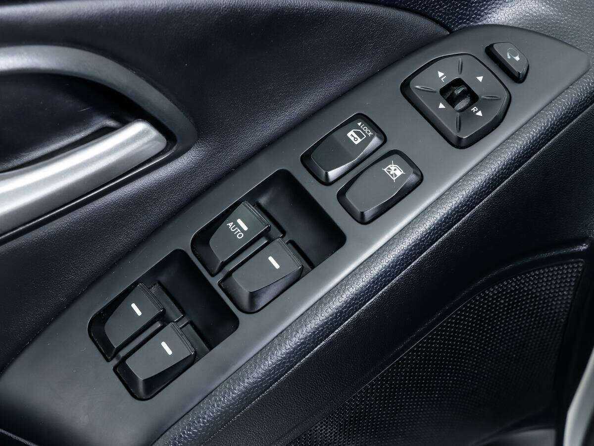 Купить Hyundai ix35, 2012, 165 171 км.. Фото: #11