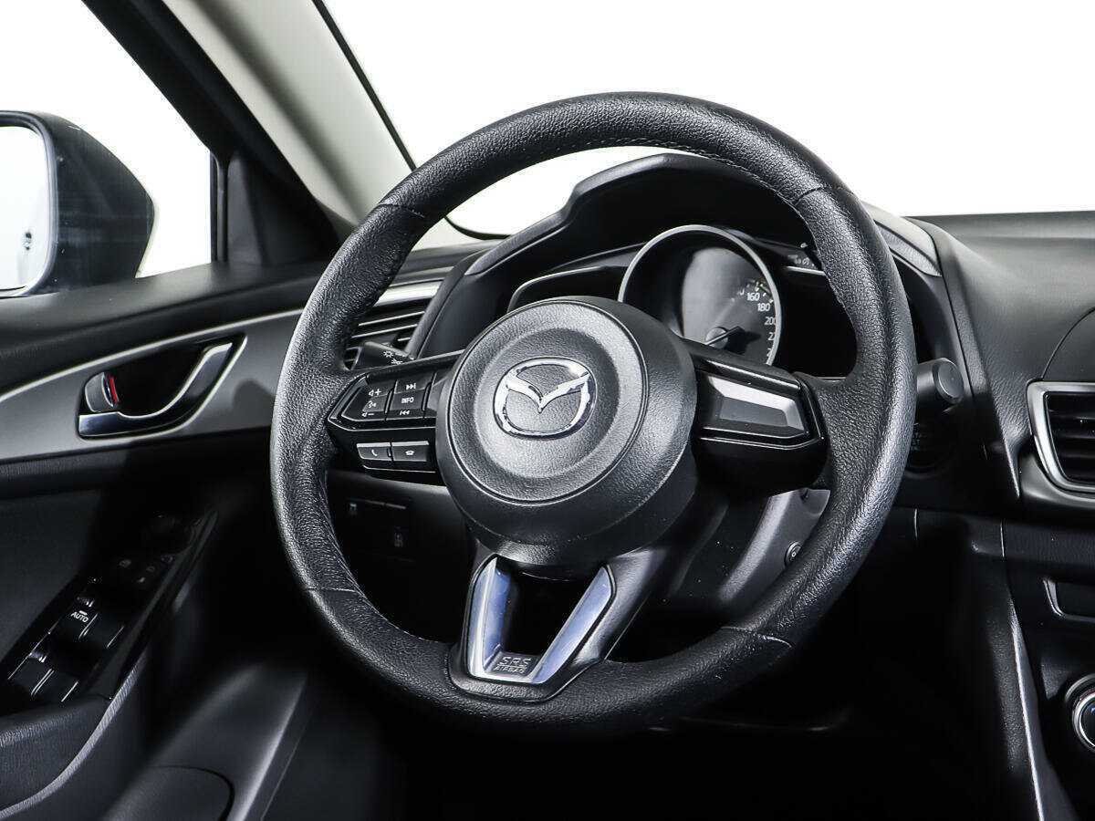 Купить Mazda 3, 2017, 120 610 км.. Фото: #14