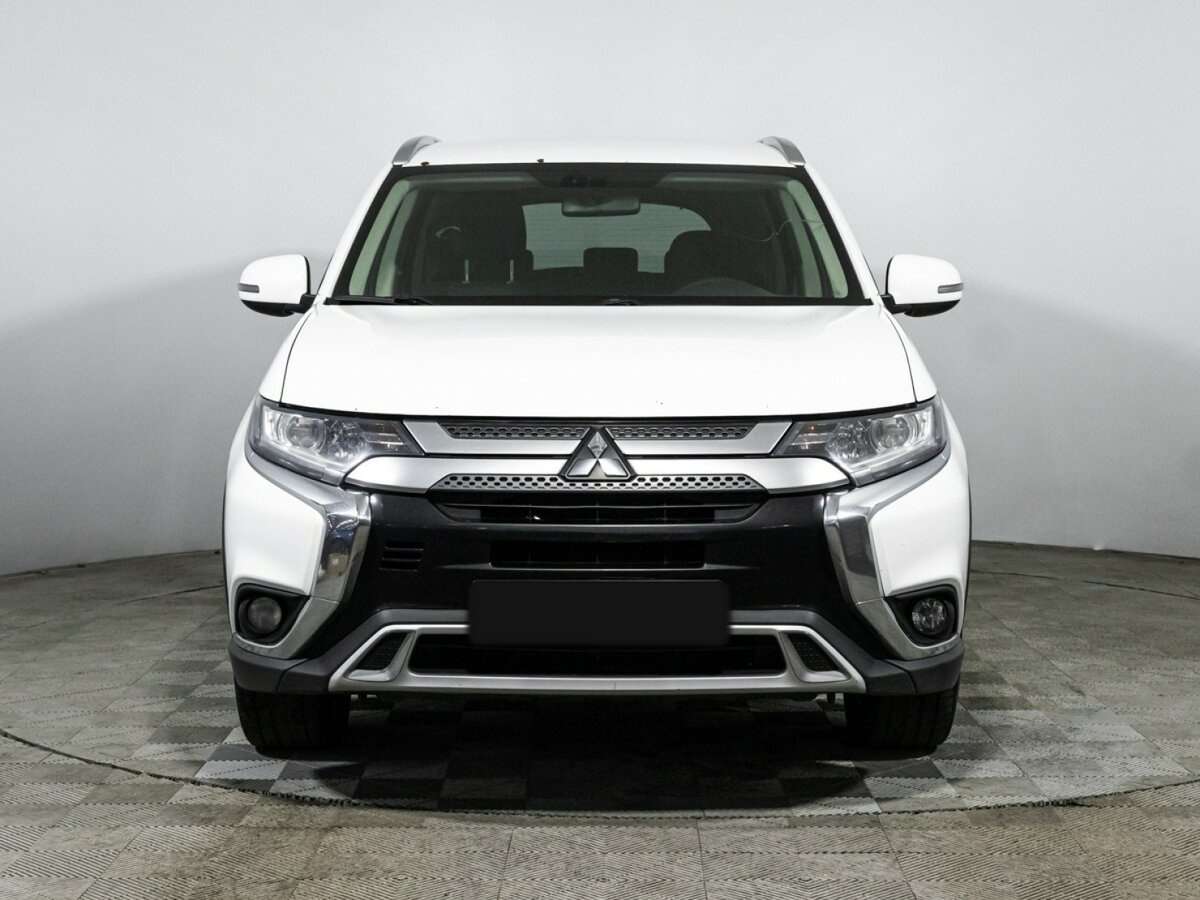Купить Mitsubishi Outlander, 2019, 236 550 км.. Фото: #1