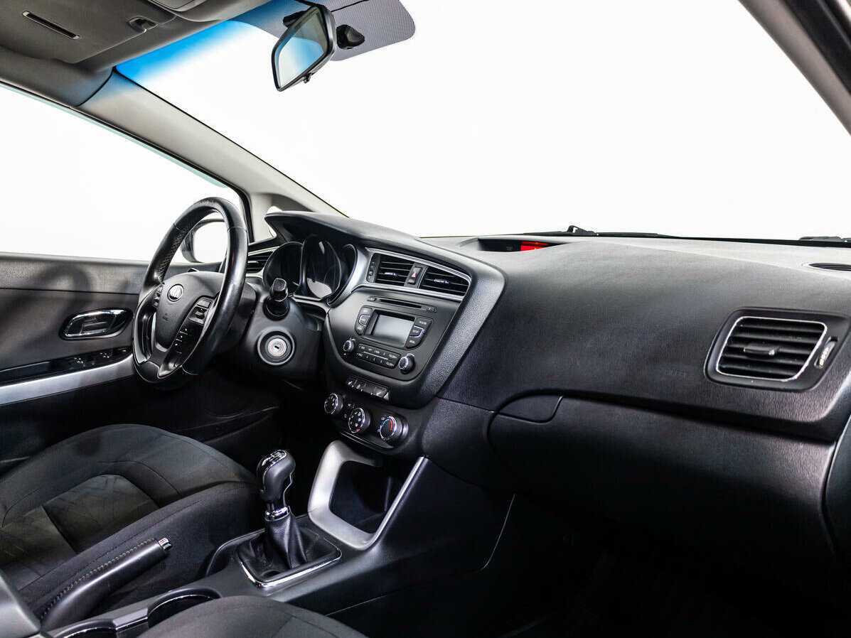 Купить Kia Ceed, 2017, 105 293 км.. Фото: #7