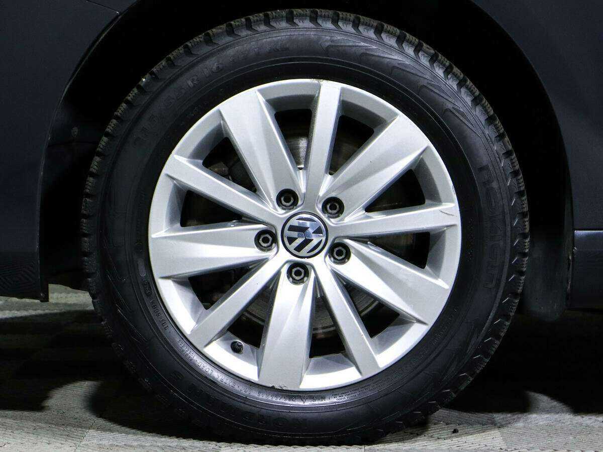 Купить Volkswagen Passat, 2014, 102 744 км.. Фото: #13