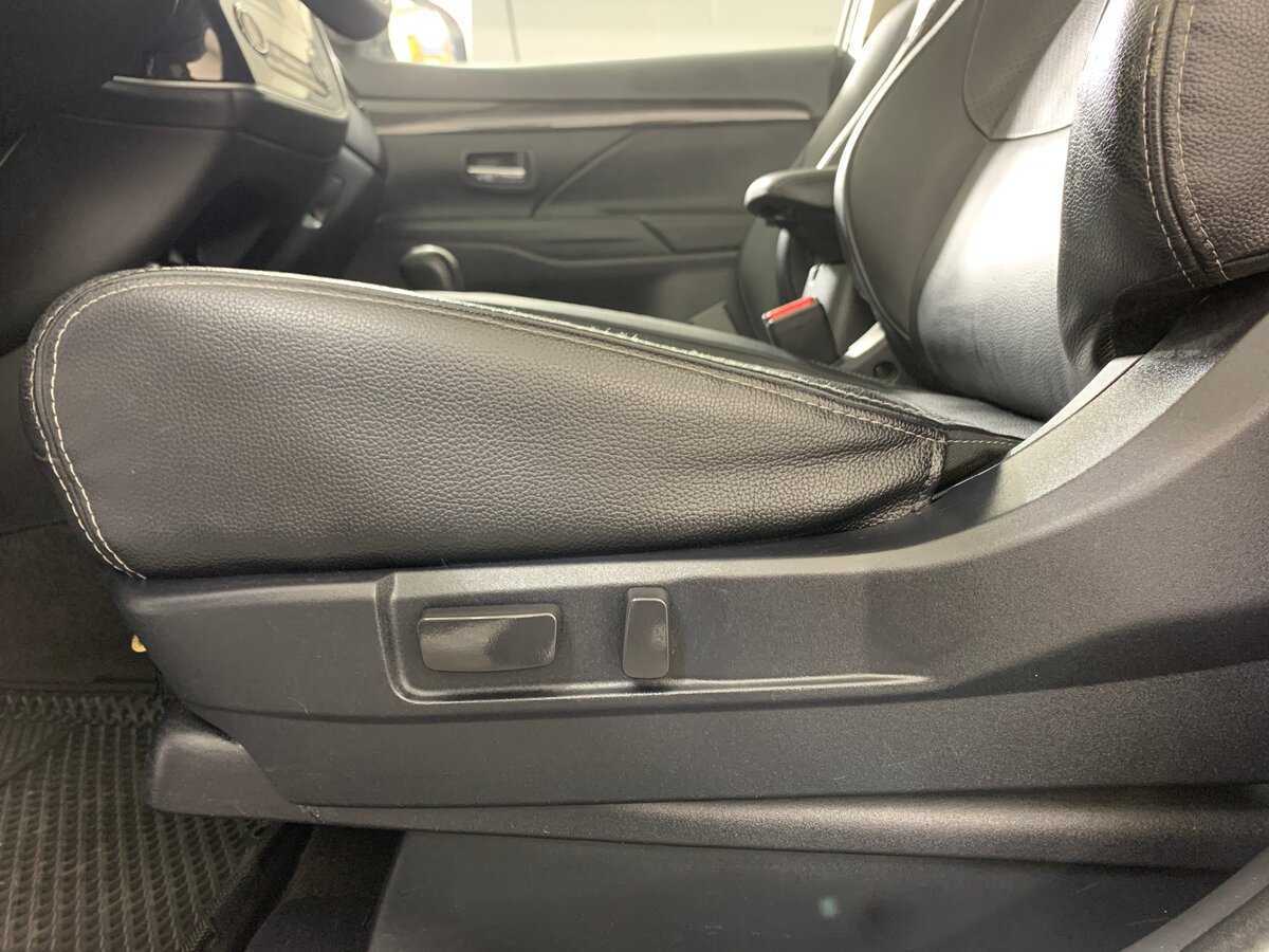 Купить Mitsubishi Outlander, 2016, 162 078 км.. Фото: #16