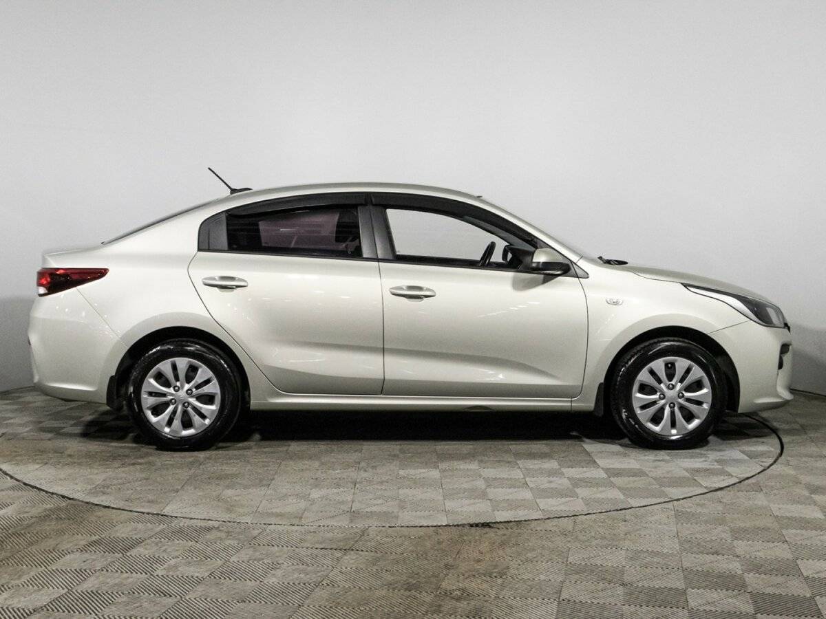 Купить Kia Rio, 2019, 83 935 км.. Фото: #3
