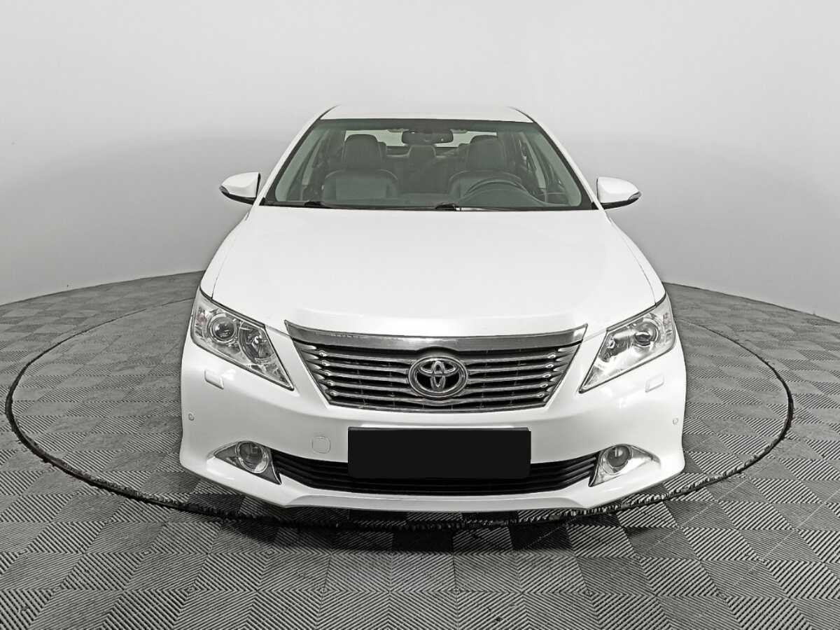 Купить Toyota Camry, 2014, 181 002 км.. Фото: #1