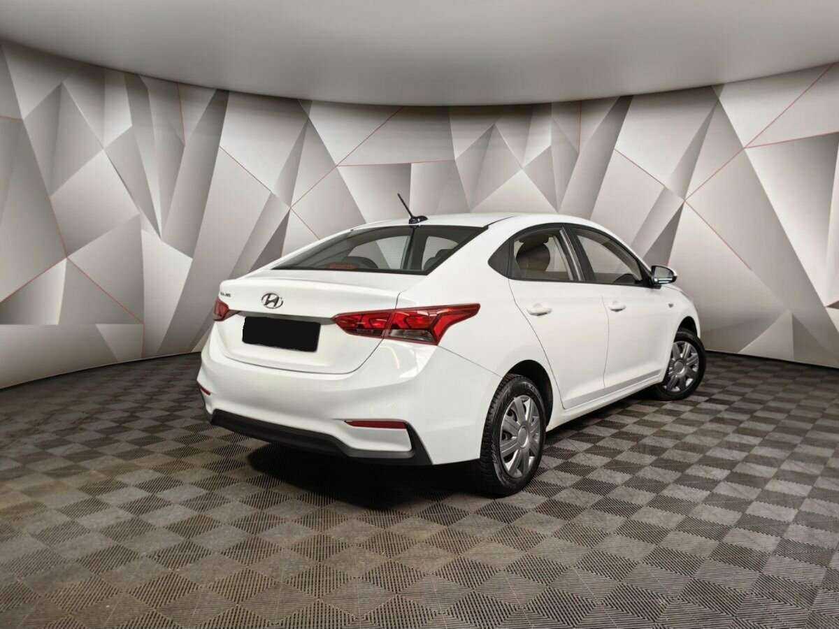 Купить Hyundai Solaris, 2019, 121 640 км.. Фото: #1