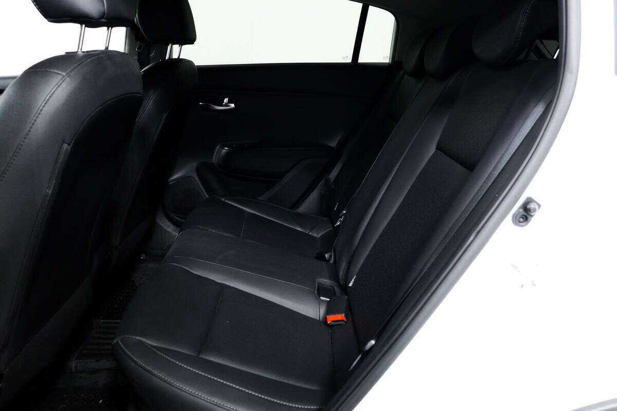 Купить Kia Rio, 2018, 41 695 км.. Фото: #11