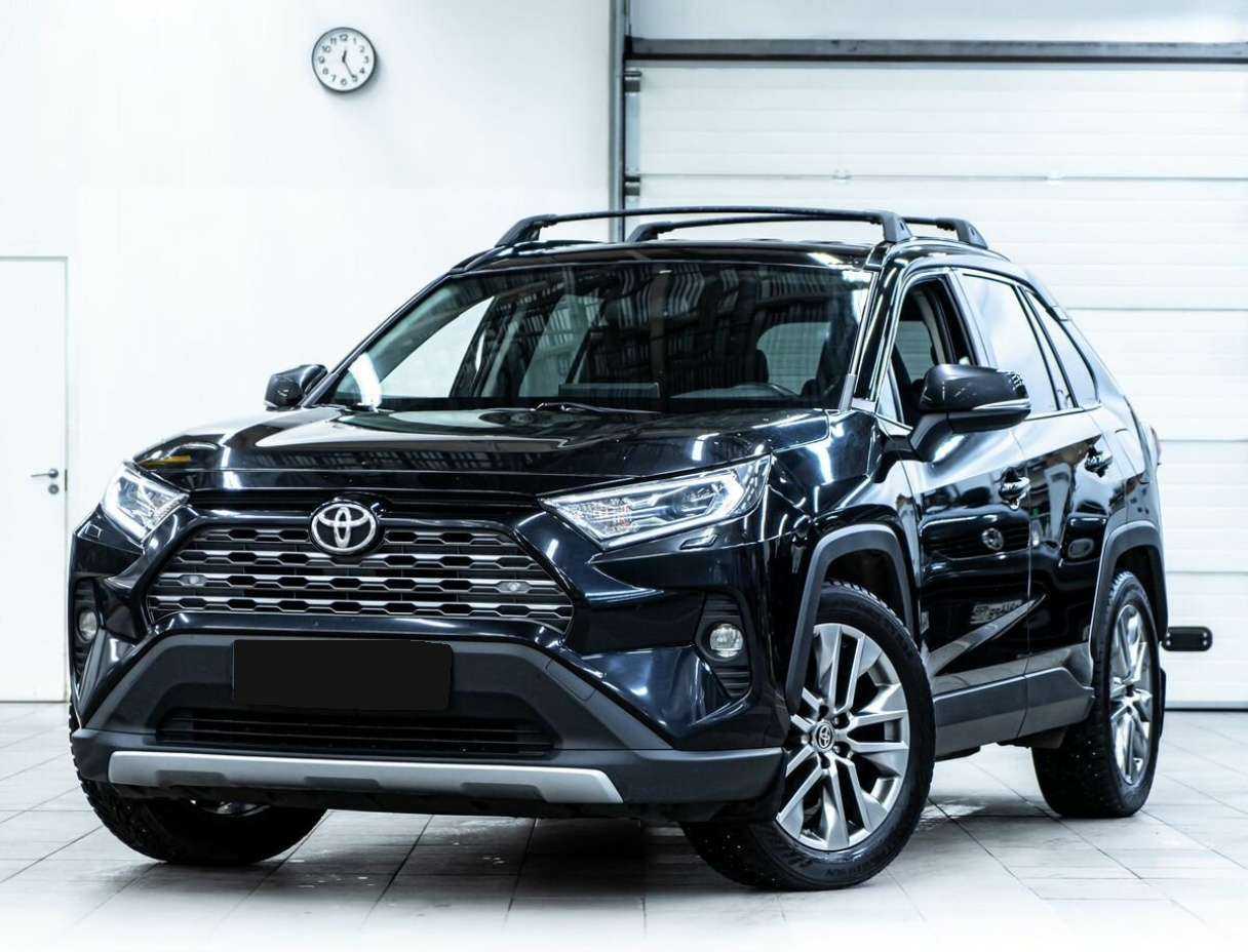 Купить Toyota RAV4, 2020, 91 800 км.. Фото: #0