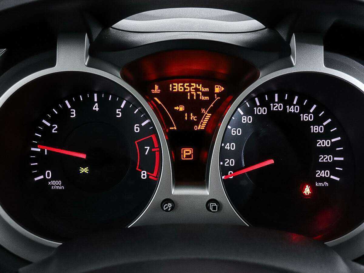 Купить Nissan Juke, 2014, 136 500 км.. Фото: #10