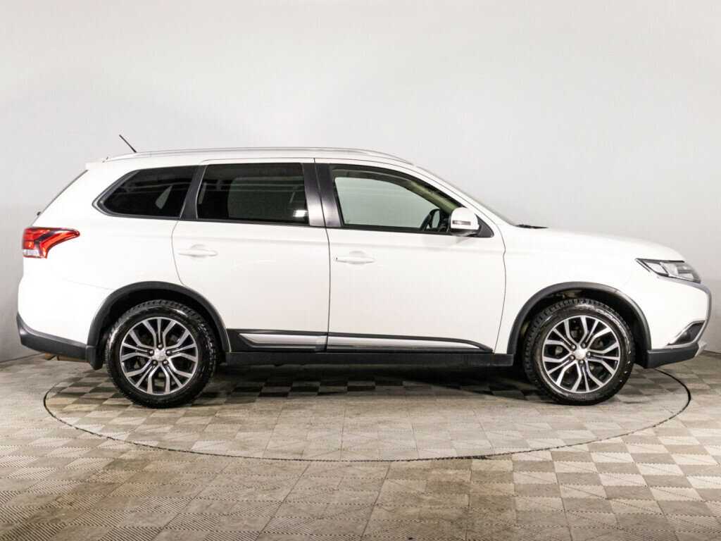 Купить Mitsubishi Outlander, 2016, 168 637 км.. Фото: #3