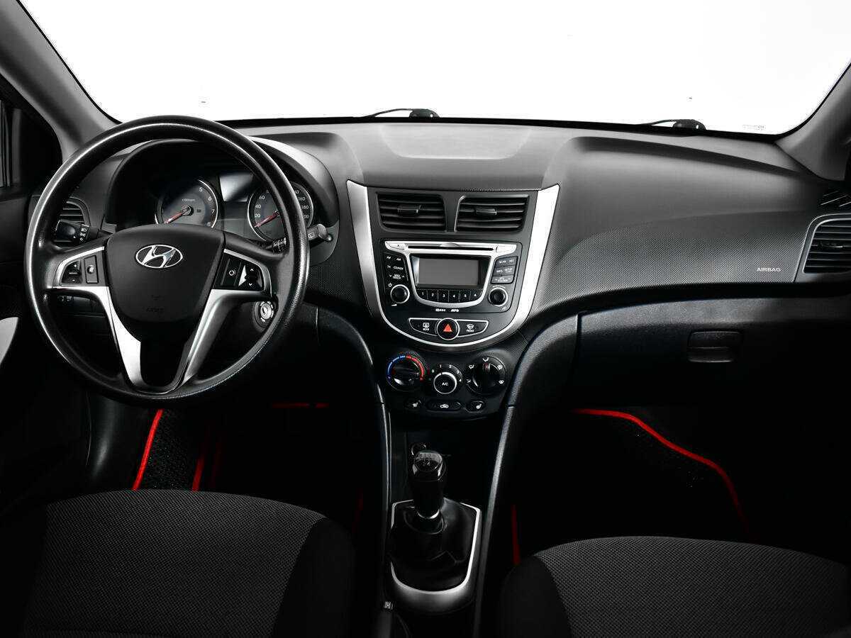 Купить Hyundai Solaris, 2012, 183 276 км.. Фото: #11