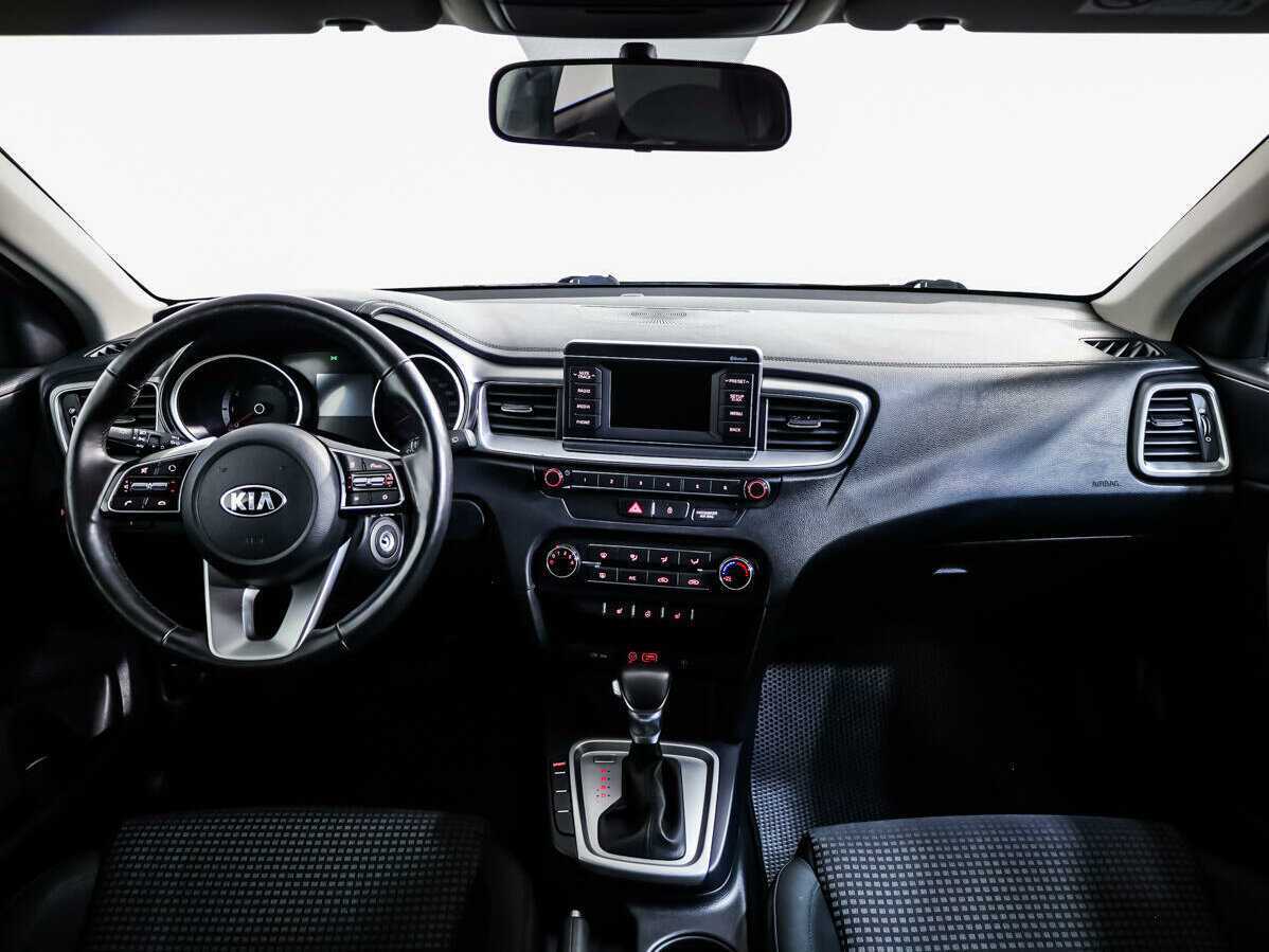 Купить Kia Ceed, 2018, 161 910 км.. Фото: #8