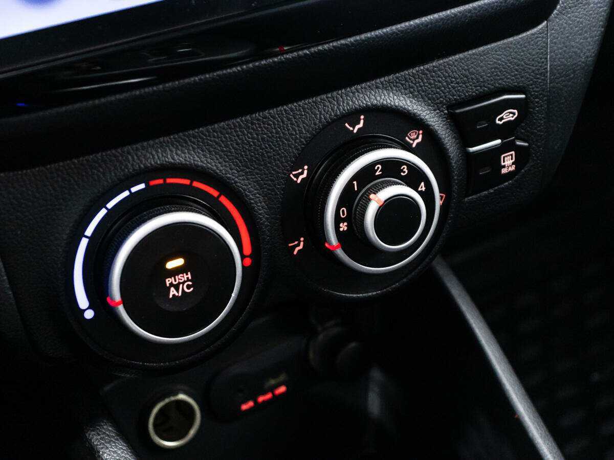 Купить Kia Rio, 2012, 137 389 км.. Фото: #12