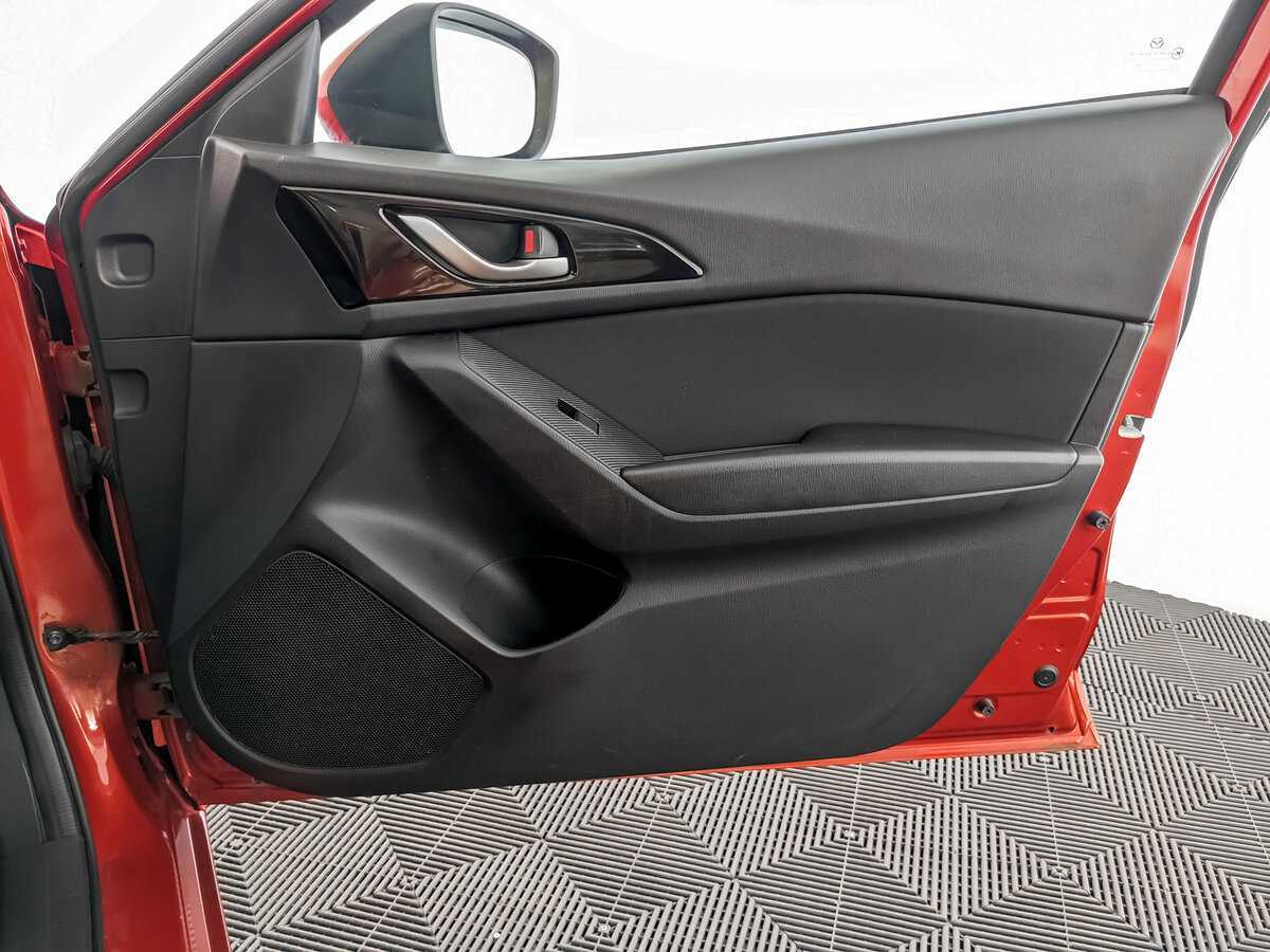 Купить Mazda 3, 2015, 103 838 км.. Фото: #19