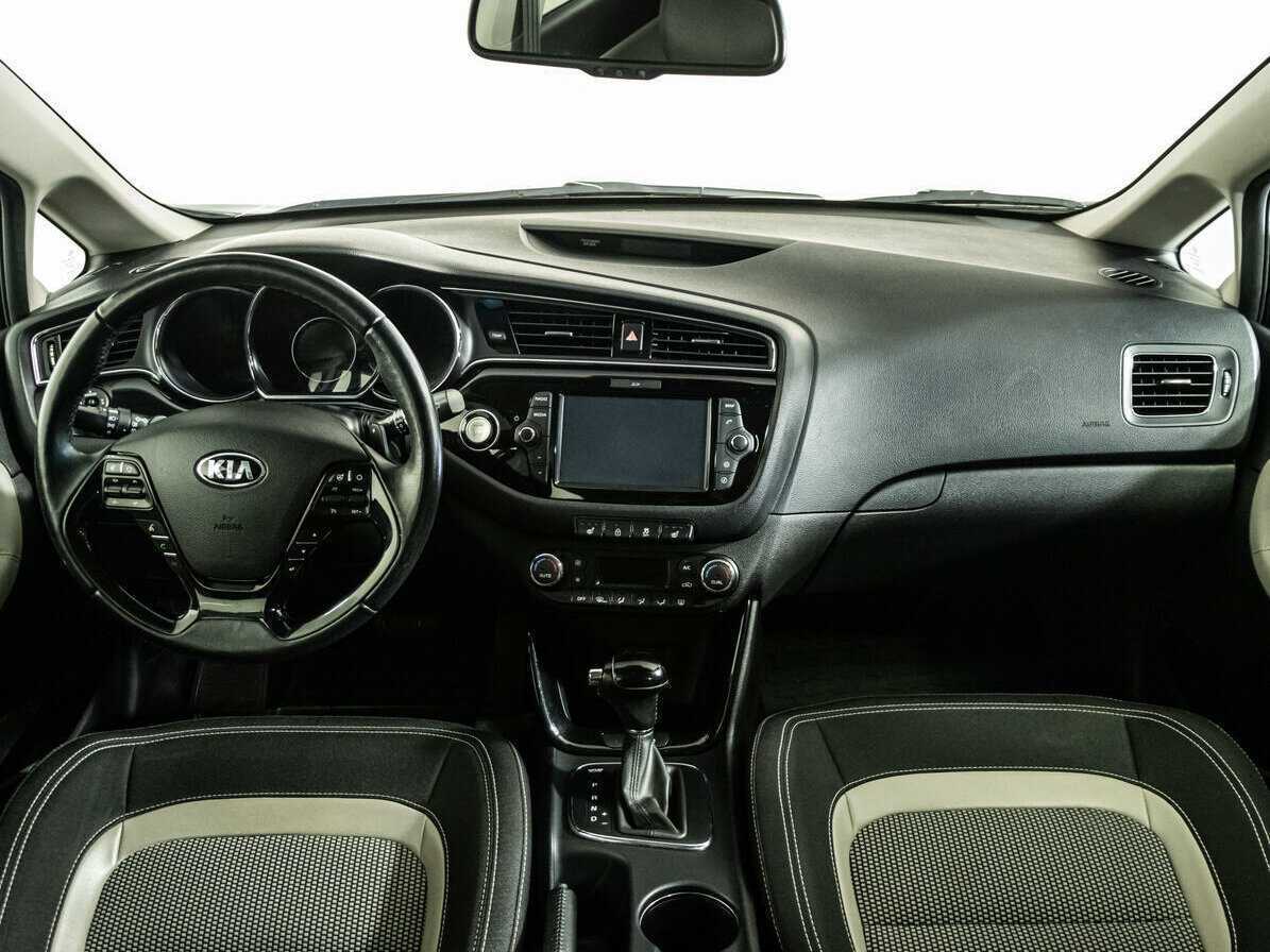 Купить Kia Ceed, 2017, 74 982 км.. Фото: #12