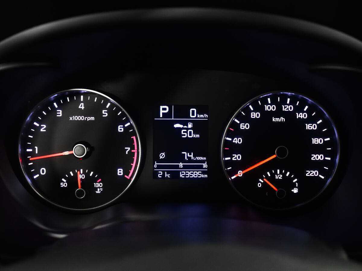 Купить Kia Rio, 2017, 123 584 км.. Фото: #10