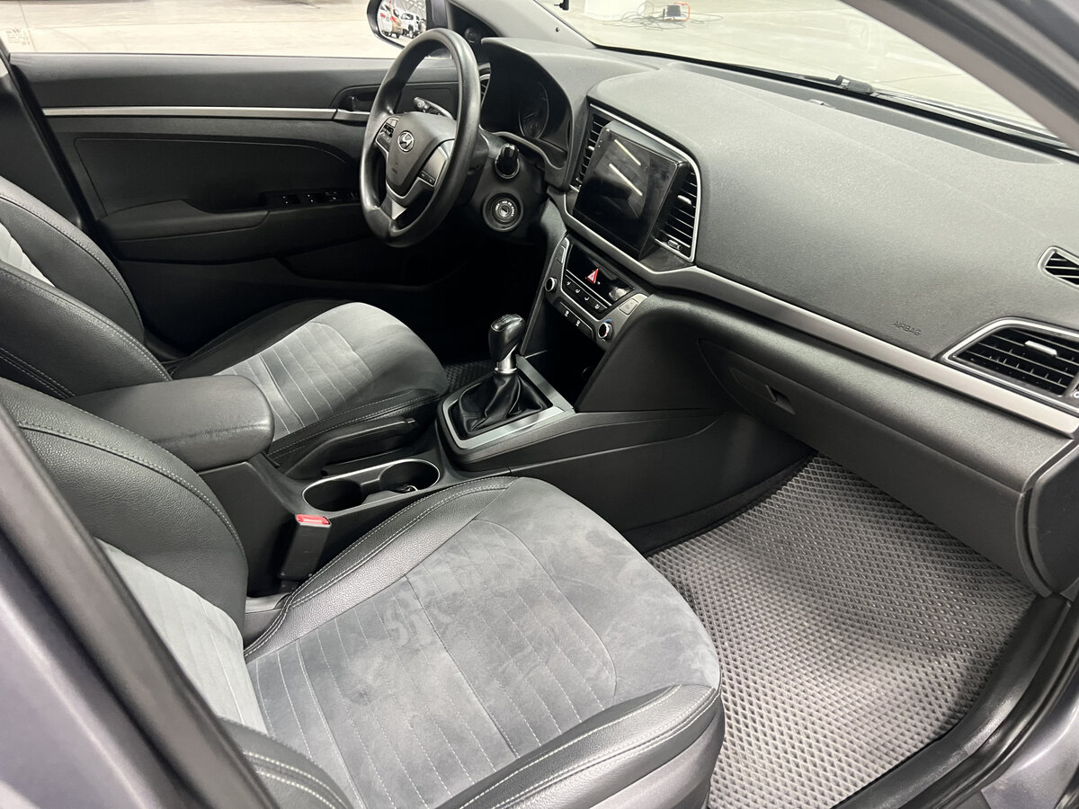 Купить Hyundai Elantra, 2016, 170 559 км.. Фото: #10