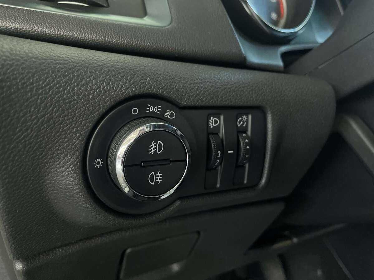 Купить Opel Astra, 2012, 98 086 км.. Фото: #14