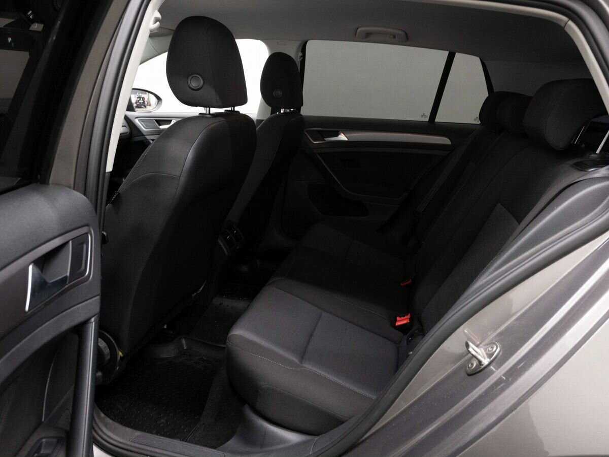 Купить Volkswagen Golf, 2013, 212 797 км.. Фото: #10