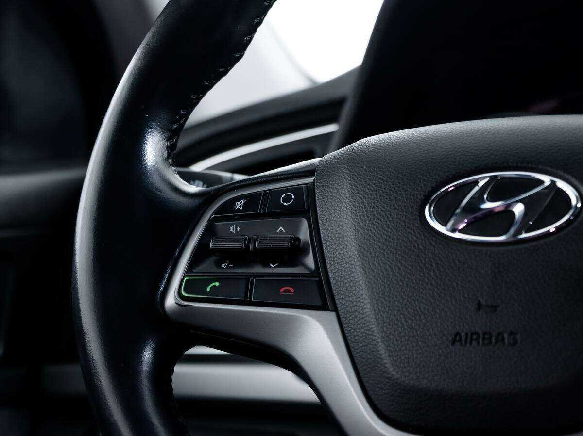 Купить Hyundai Elantra, 2017, 100 000 км.. Фото: #12