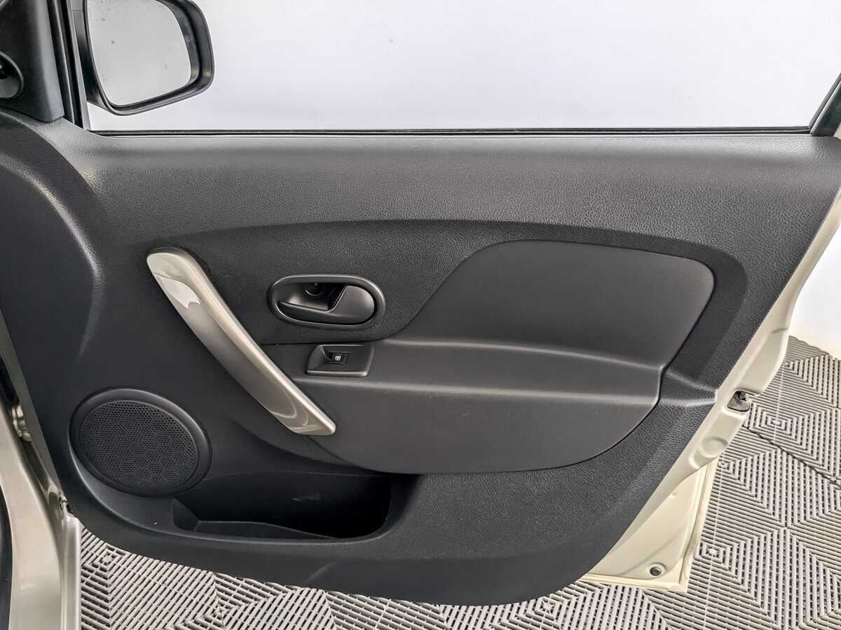 Купить Renault Sandero, 2018, 98 664 км.. Фото: #23