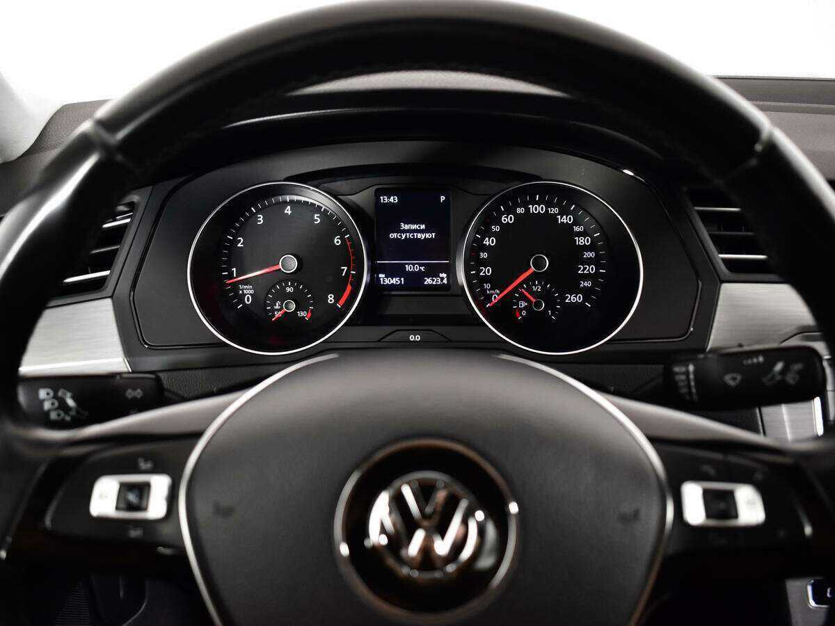 Купить Volkswagen Passat, 2017, 130 450 км.. Фото: #10