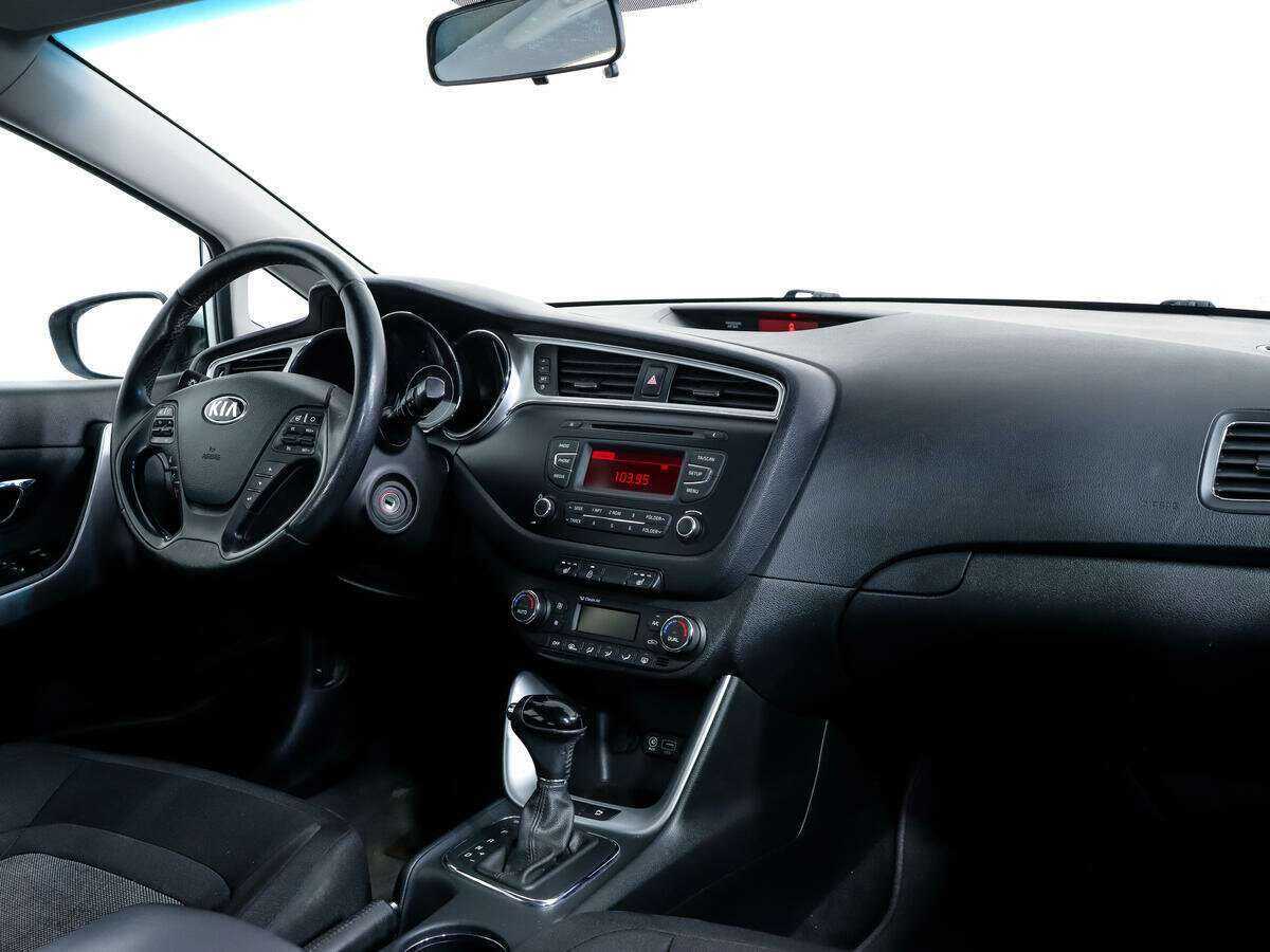 Купить Kia Ceed, 2017, 106 923 км.. Фото: #8