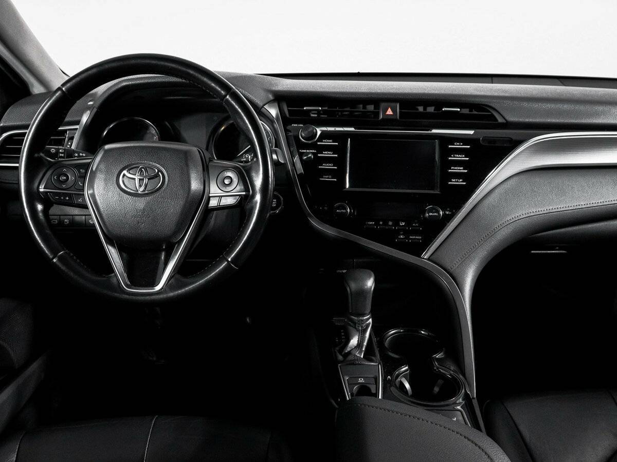 Купить Toyota Camry, 2018, 100 254 км.. Фото: #11