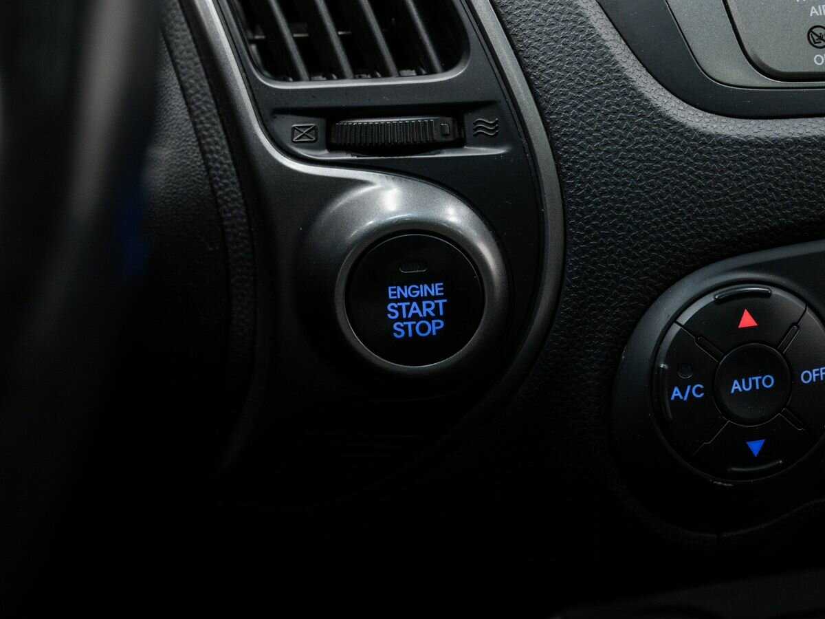 Купить Hyundai ix35, 2014, 201 000 км.. Фото: #19