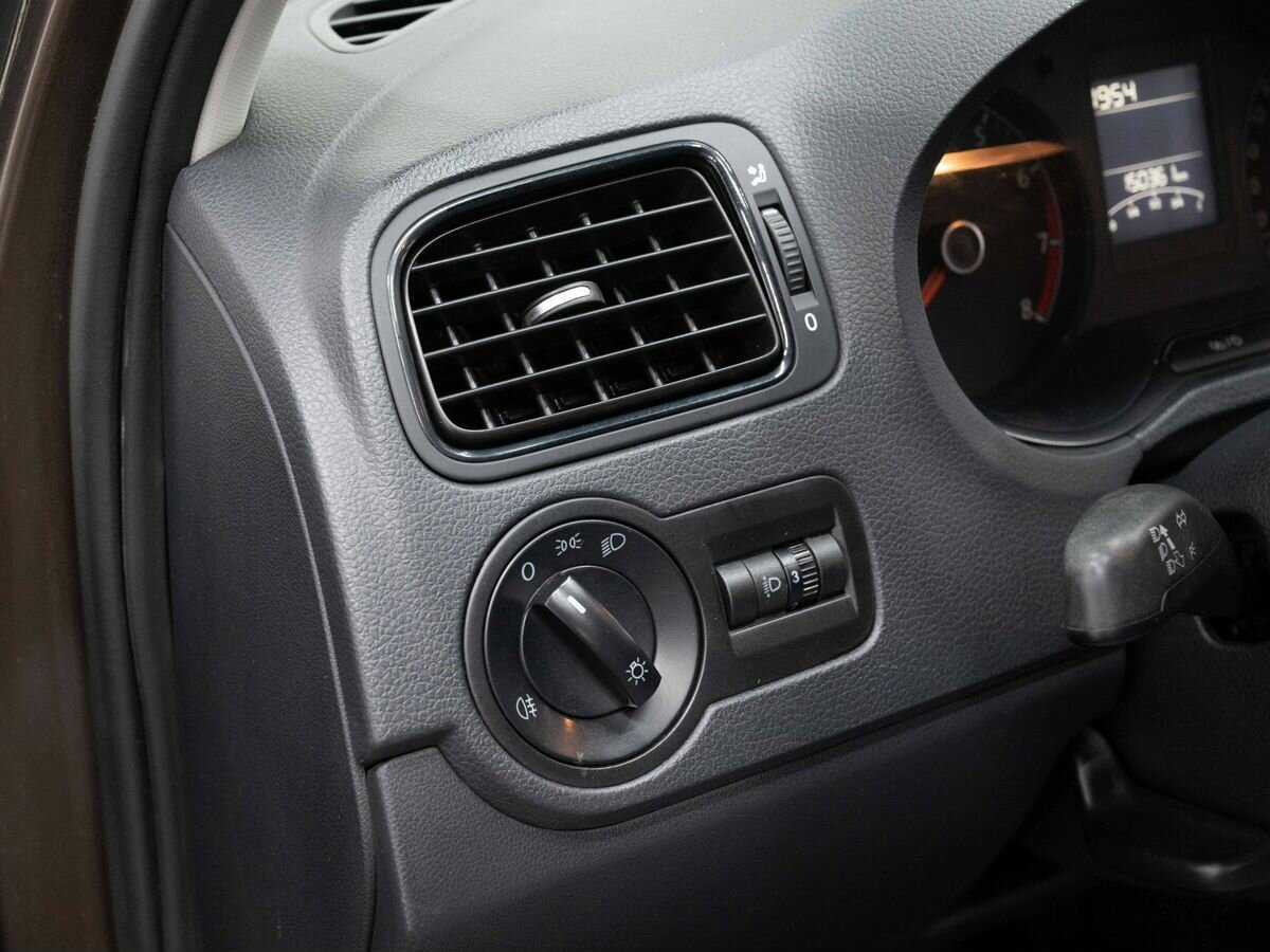 Купить Volkswagen Polo, 2016, 149 000 км.. Фото: #17