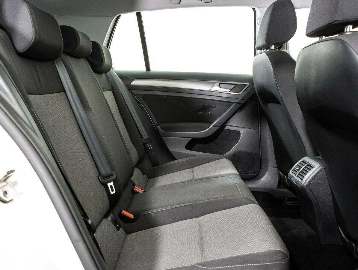 Купить Volkswagen Golf, 2014, 53 006 км.. Фото: #10