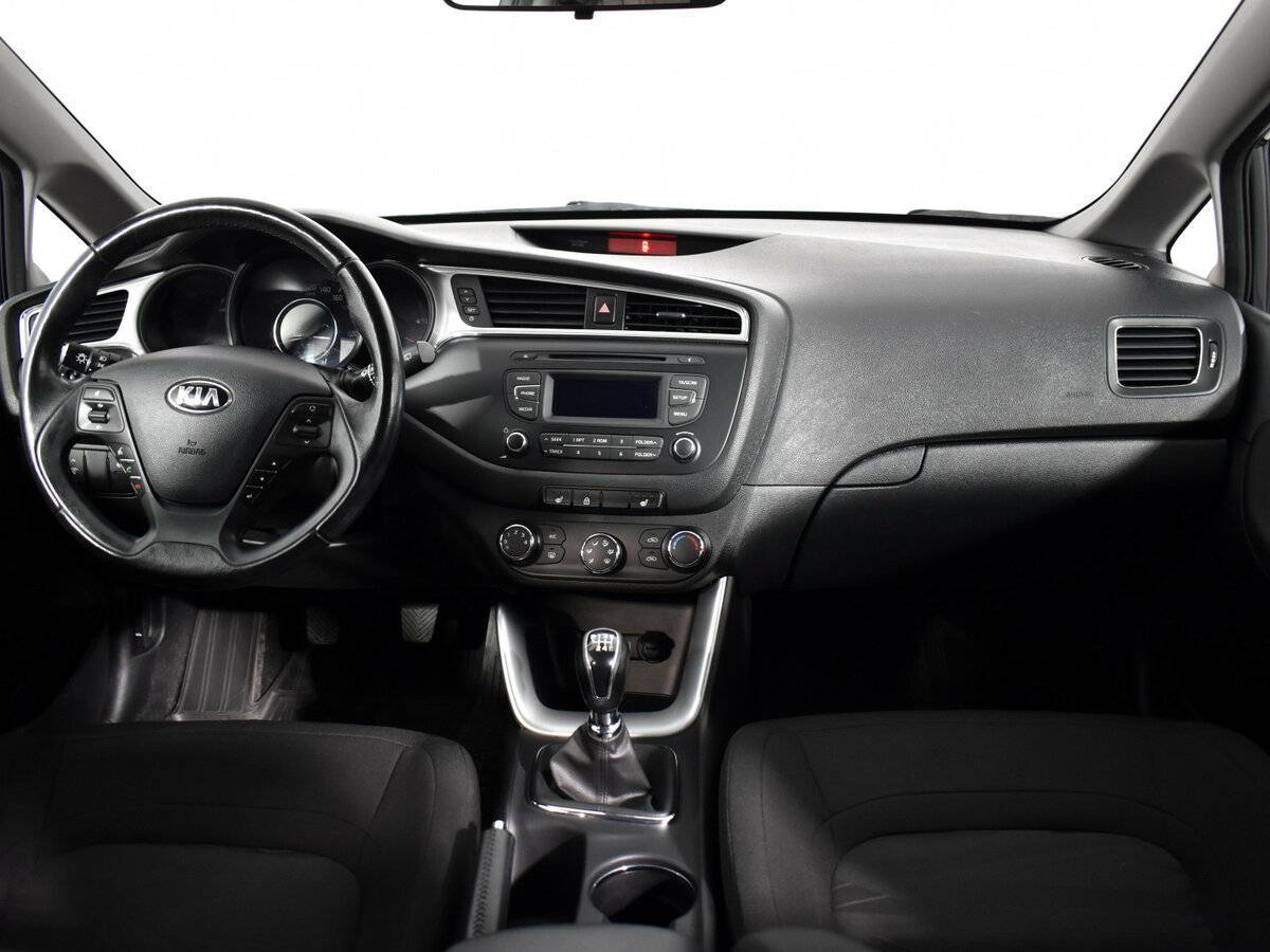 Купить Kia Ceed, 2016, 109 378 км.. Фото: #10