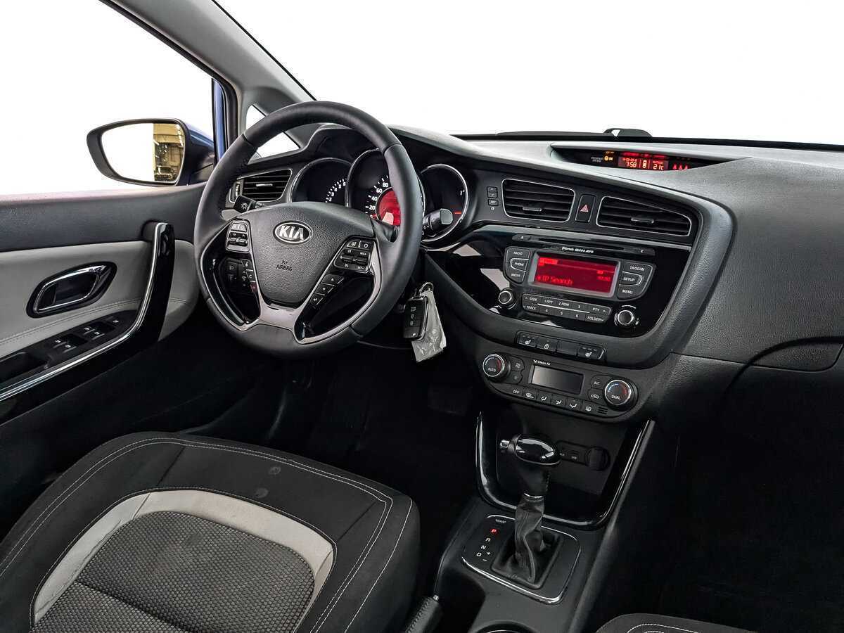 Купить Kia Ceed, 2013, 106 402 км.. Фото: #16