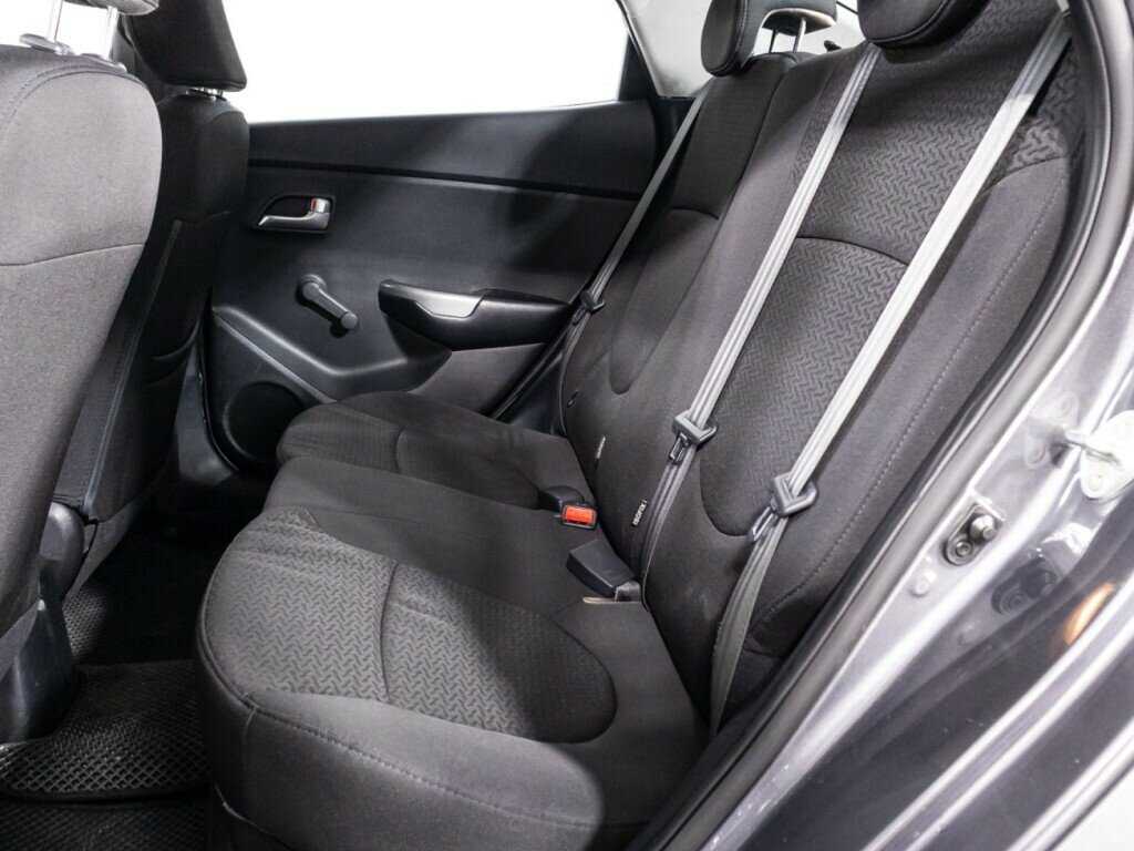 Купить Kia Rio, 2013, 180 916 км.. Фото: #9